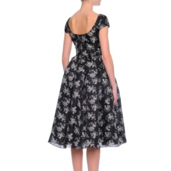 Dolce & Gabbana Cap-Sleeve Mini Floral-Print Chiffon Dress.  Size 38 (2) - Picture 3 of 3